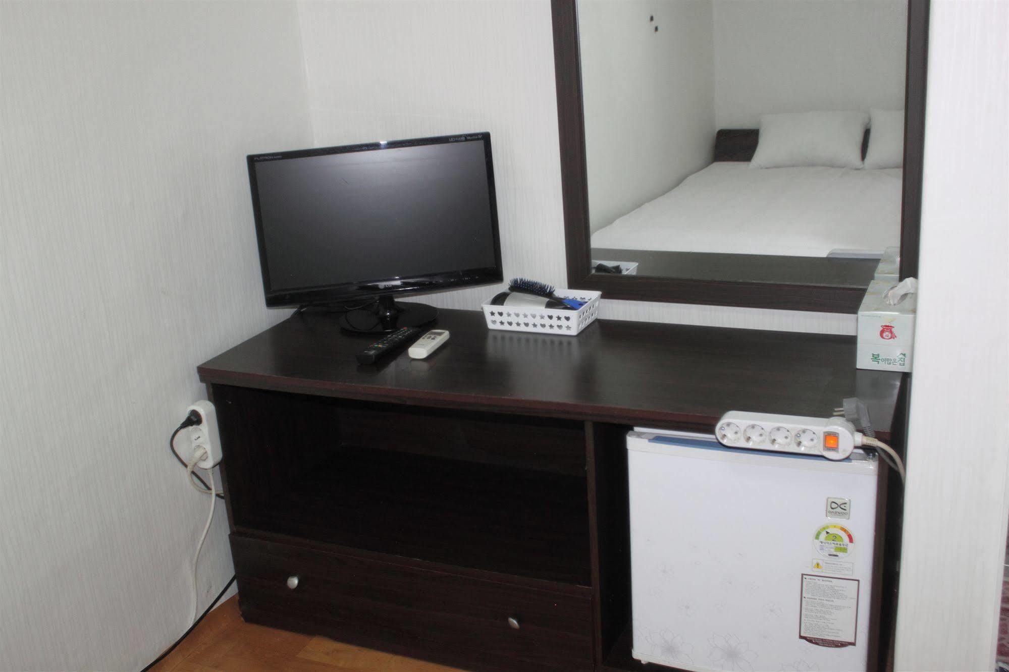 סיאול Dongdaemun Guesthouse מראה חיצוני תמונה